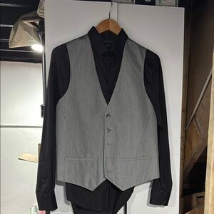 Men's Gray Vest and Black Shirt Set